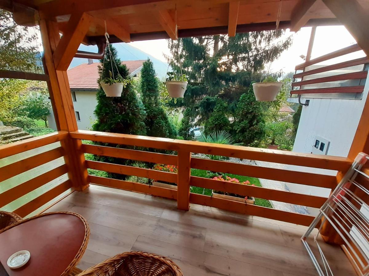 Obiteljski Apartman Borovi Високо Экстерьер фото