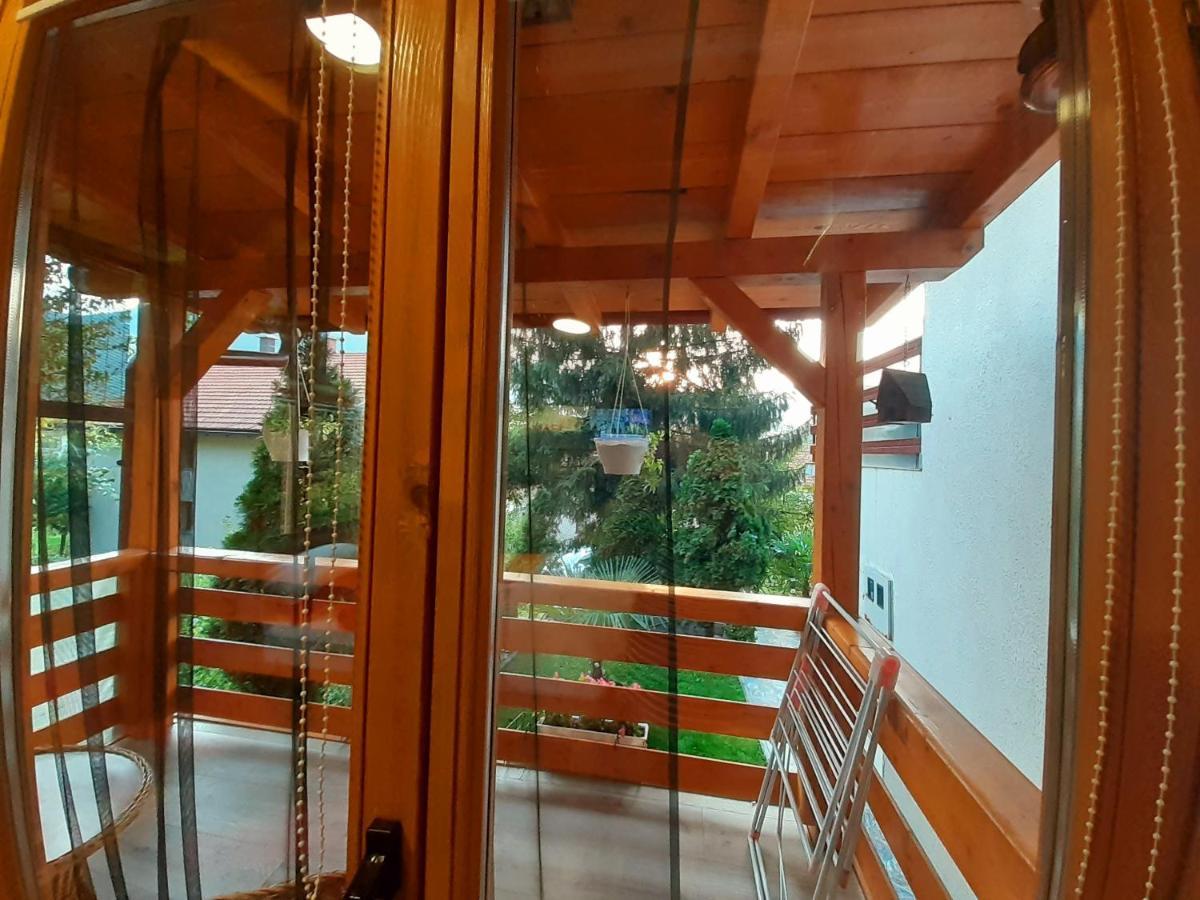 Obiteljski Apartman Borovi Високо Экстерьер фото
