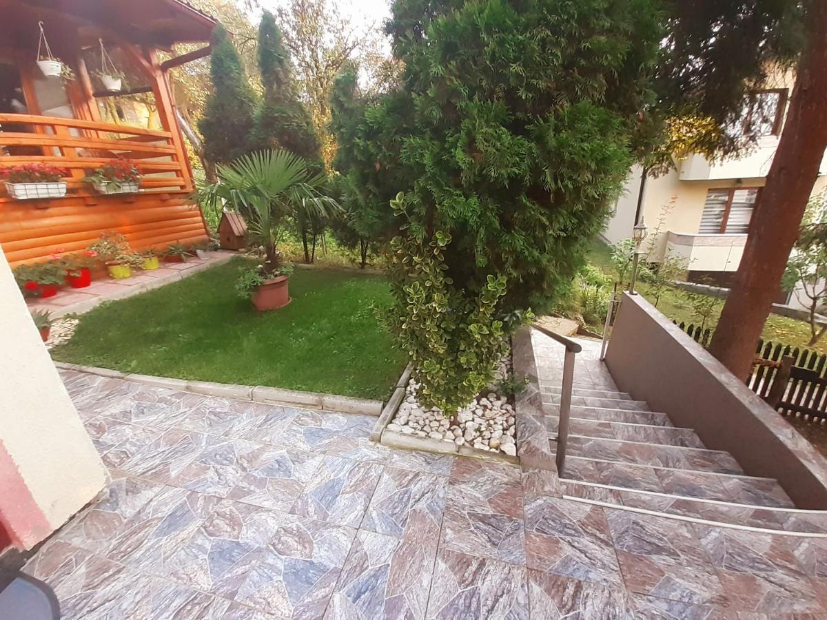 Obiteljski Apartman Borovi Високо Экстерьер фото