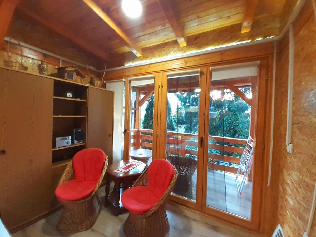 Obiteljski Apartman Borovi Високо Экстерьер фото